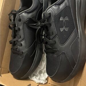 Under Armour Black Men's Athletic Training Sneakers